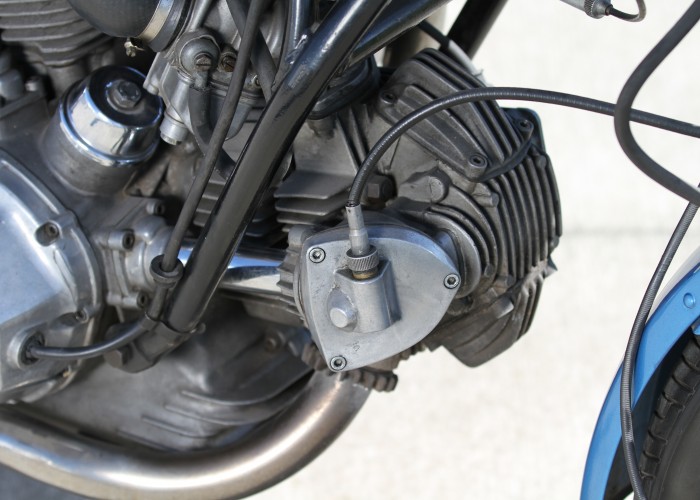 Ducati 860 GTS silnik detale